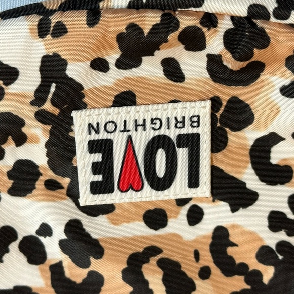 Brighton Spotted Love Swing Bag - Love Brighton Tag - Leopard Print - NWT - Picture 3 of 16
